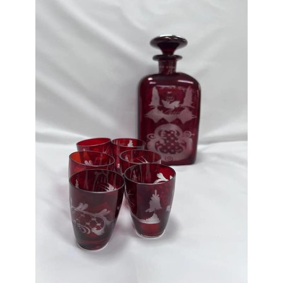 Bohemian Ruby Red etched Decanter with Cordial Glasses - Picture 6 of 8